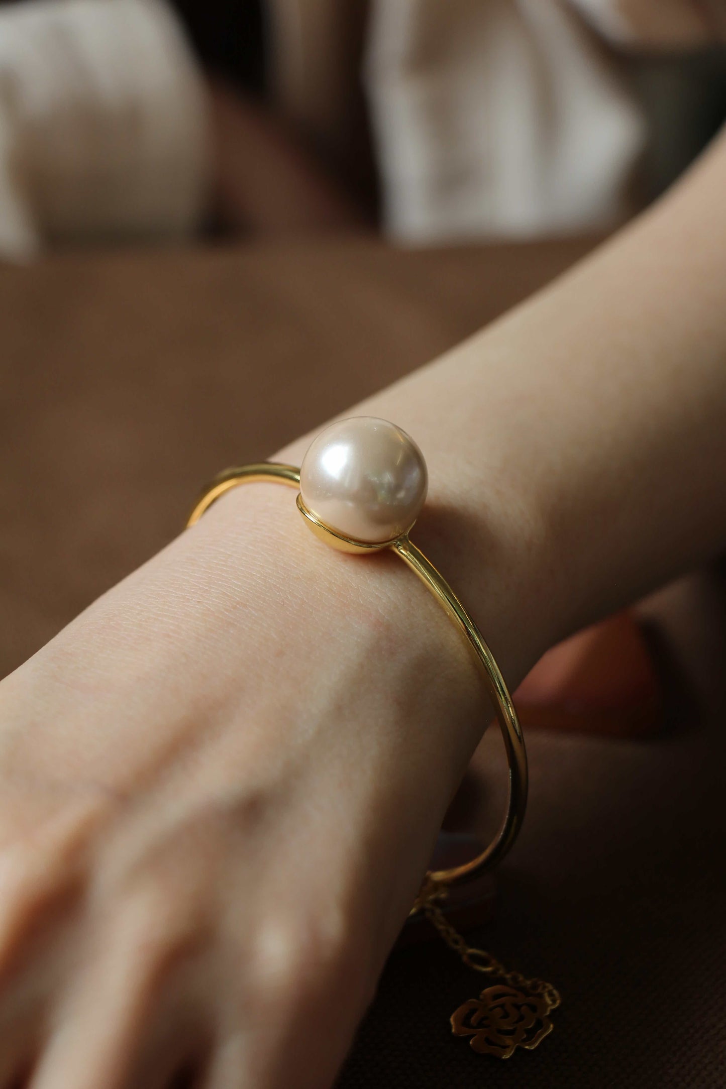 Camellia Glow Bangle