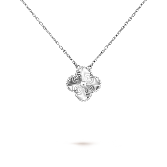 Single Clover Necklace - SILVER